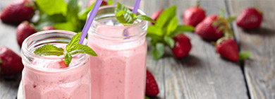 3 idées de recettes pour un breakfast bowl smoothie parfait